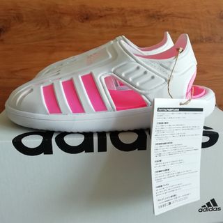 アディダス(adidas)の♡新品♡アディダス　サンダル　21cm(サンダル)