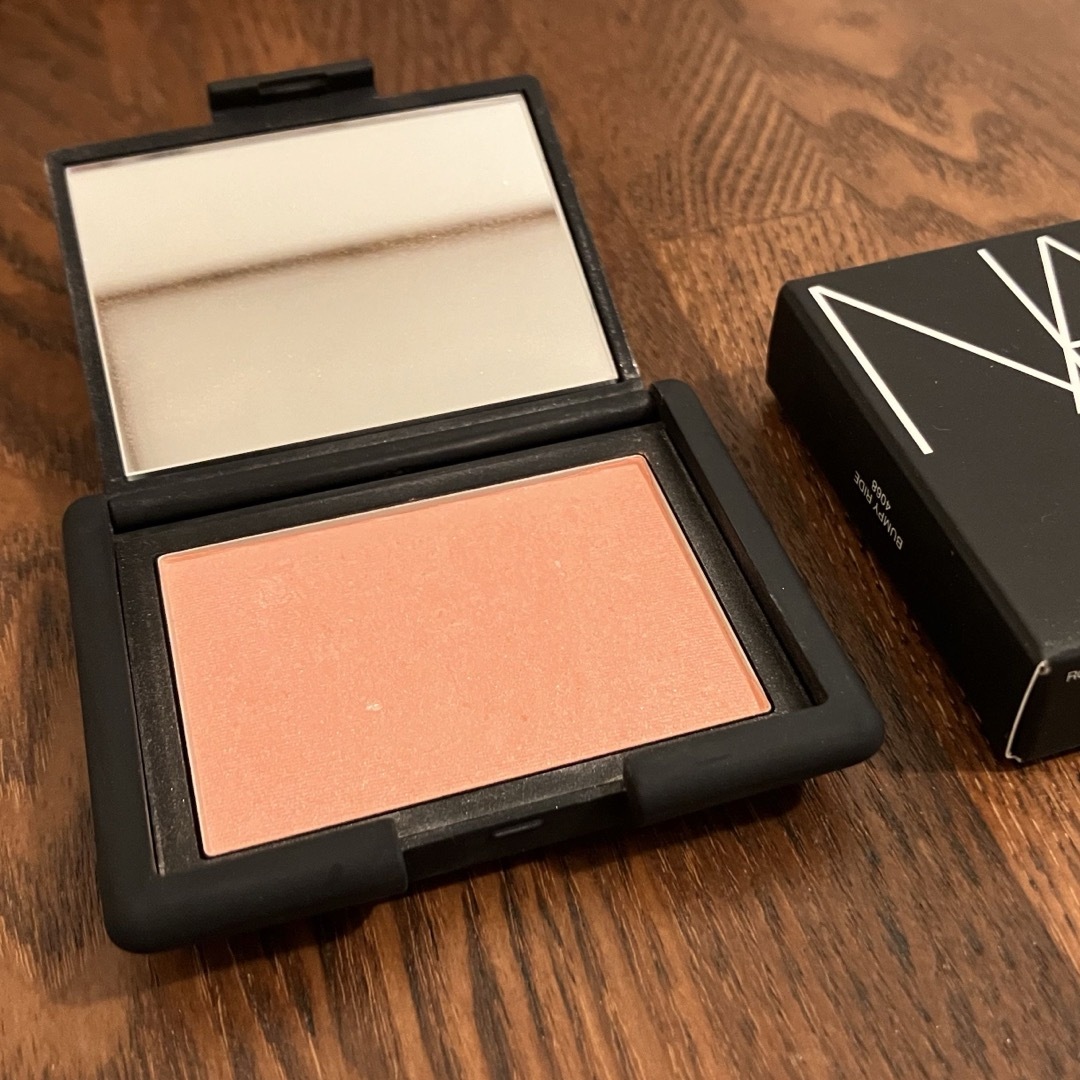 NARS(ナーズ)のNARS ブラッシュ　4068 コスメ/美容のベースメイク/化粧品(チーク)の商品写真