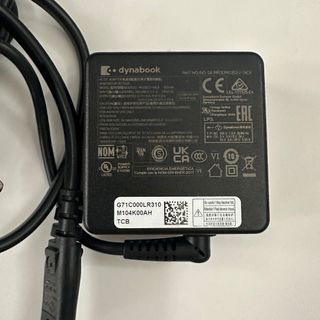 純正品 dynabook コンパクト ACアダプター 65W Type-C(PC周辺機器)