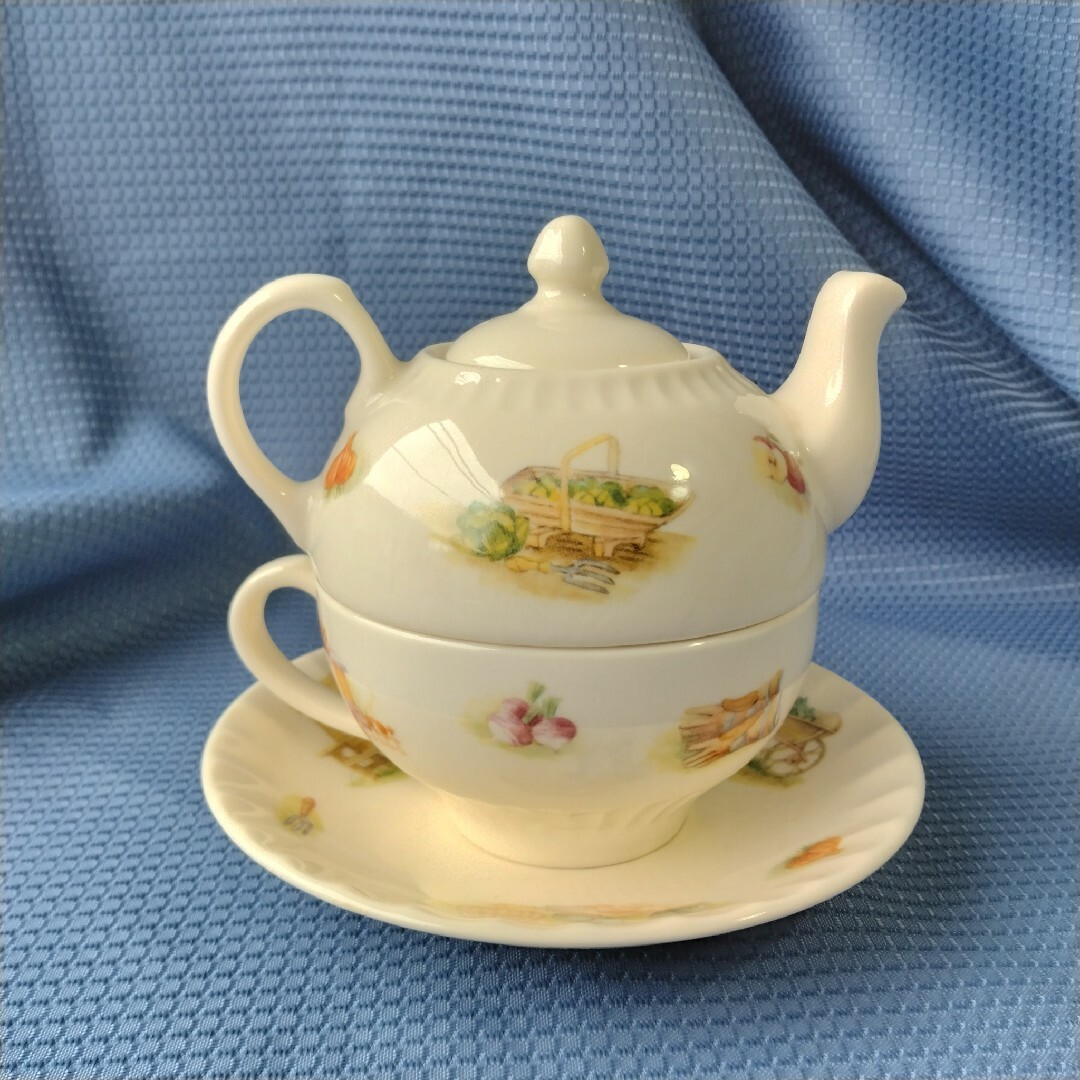 Aynsley China(エインズレイ)のエインズレイ AYNSLAY 英国製ティーフォーワン EDWARDIAN インテリア/住まい/日用品のキッチン/食器(食器)の商品写真