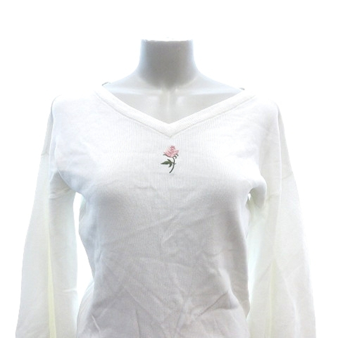 dazzlin(ダズリン)のダズリン ニットセーター Vネック 刺繍 長袖 F アイボリー 白 ホワイト レディースのトップス(ニット/セーター)の商品写真