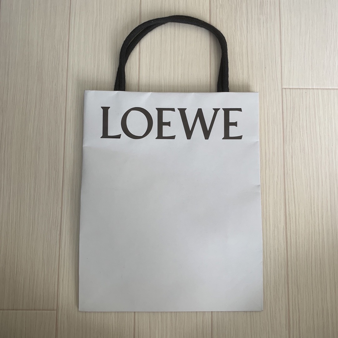 LOEWE(ロエベ)のロエべ　LOEWE ショップバッグ　袋 レディースのバッグ(ショップ袋)の商品写真