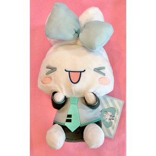 【新品】初音ミク　× シナモロール　M ぬいぐるみ　シナモン