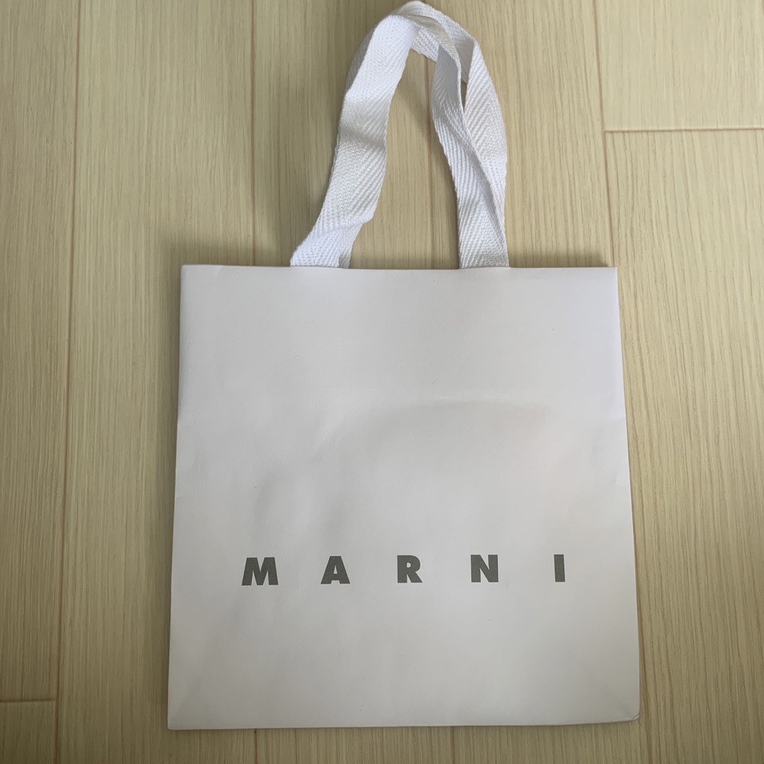 Marni(マルニ)のマルニ　MARNI ショップバッグ　袋 レディースのバッグ(ショップ袋)の商品写真