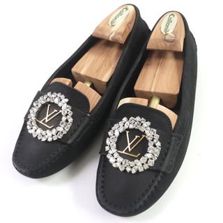 ルイヴィトン(LOUIS VUITTON)の極美品 LOUIS VUITTON ルイヴィトン 2019年製 ヌバック LVロゴ金具 ビジュー レザー モカシン ローファー ドライビングシューズ ブラック 36 イタリア製 レディース(その他)