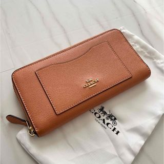 コーチ(COACH)の236 美品 COACH コーチ 長財布 ラウンドファスナー(財布)