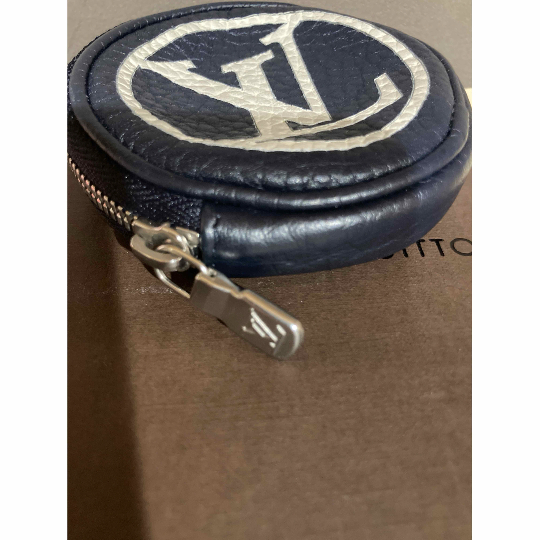 LOUIS VUITTON(ルイヴィトン)の【正規品】ルイヴィトンlouis vuittonポシェットトリヨン メンズのバッグ(セカンドバッグ/クラッチバッグ)の商品写真