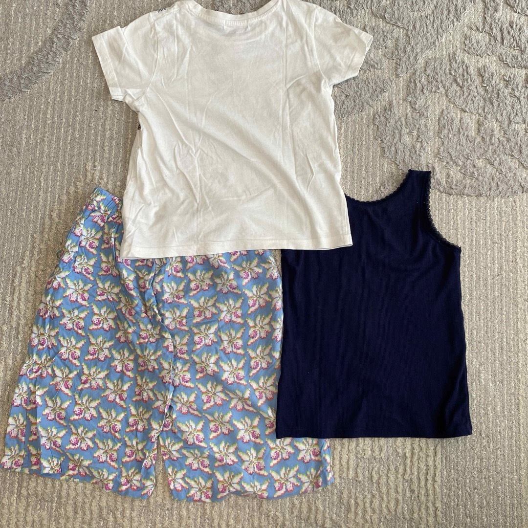 UNIQLO(ユニクロ)のUNIQLO キッズ　春夏ホームウェア　120-130 キッズ/ベビー/マタニティのキッズ服女の子用(90cm~)(その他)の商品写真