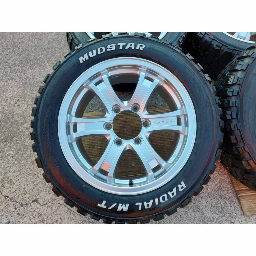 キーラーフォース 17インチ ゴツゴツ系♪ ハイエース キーラーフォース 17インチ ゴツゴツ系♪ ハイエース
