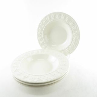 ウェッジウッド(WEDGWOOD)の美品 WEDGWOOD ウェッジウッド フェスティビティアイボリー スーププレート 4枚 セット 深皿 SU6122B3 (食器)