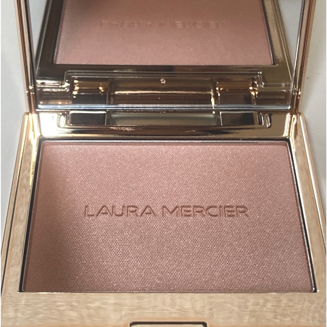 laura mercier(ローラメルシエ)のローラメルシエ　ブラッシュカラーインフュージョン コスメ/美容のベースメイク/化粧品(チーク)の商品写真