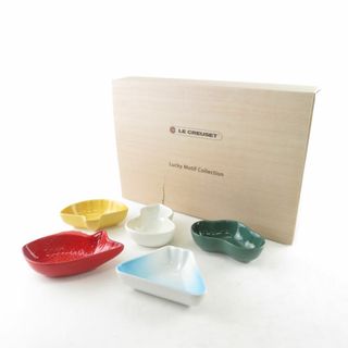 ルクルーゼ(LE CREUSET)の美品 Le Creuset ルクルーゼ ラッキーモチーフコレクション 鯛/せんす/ひょうたん/松/富士山 ミニディッシュ 5枚 プレートセット 小皿 縁起物 お祝い SU6152T (食器)