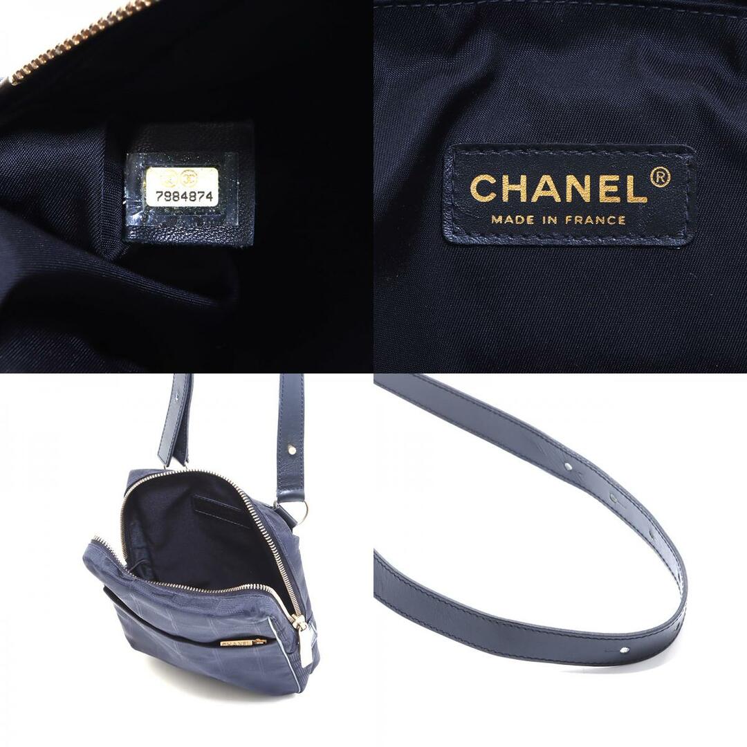 CHANEL(シャネル)のシャネル CHANEL ニュートラベルライン ショルダーバッグ キャンバス レディースのバッグ(ショルダーバッグ)の商品写真