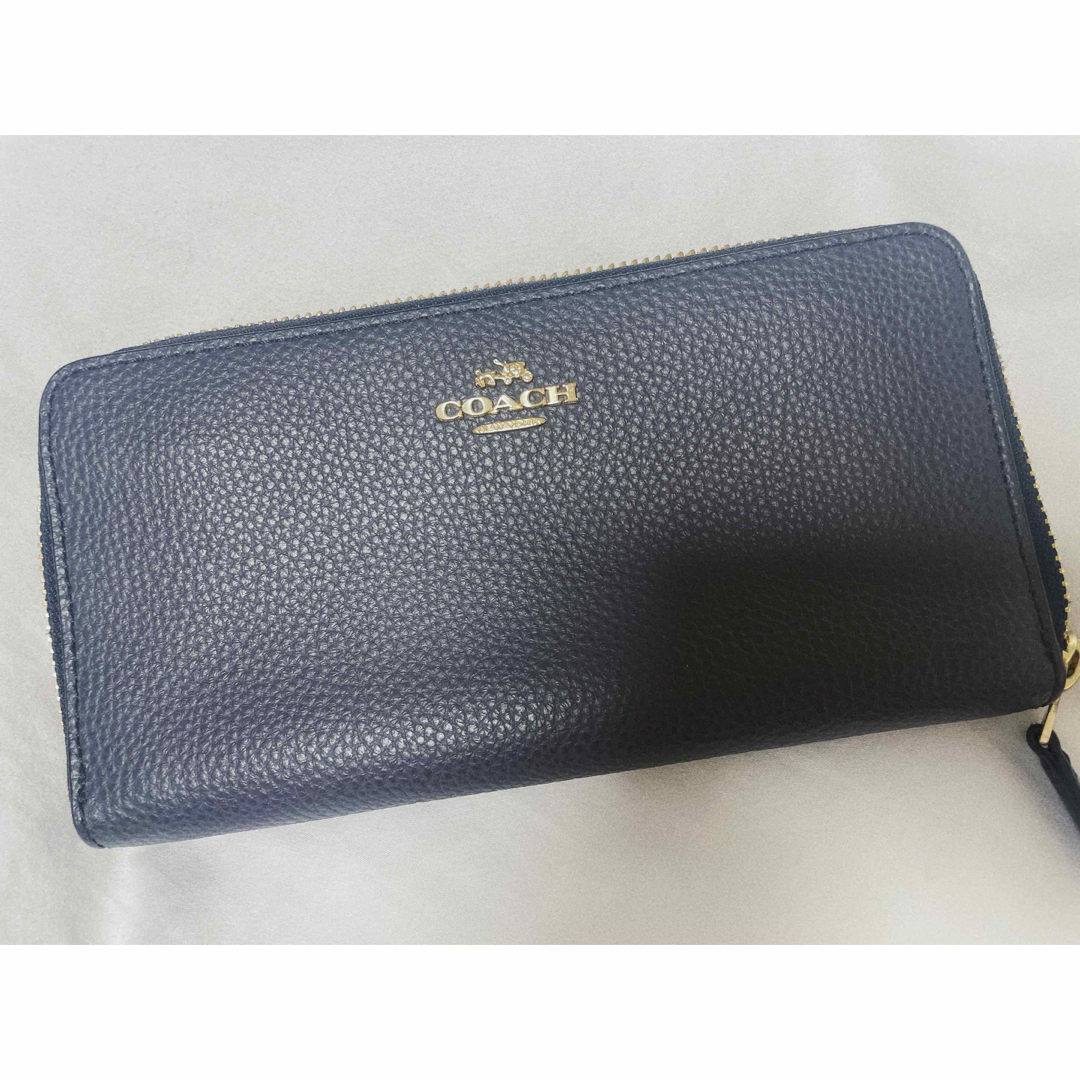 COACH(コーチ)の未使用新品　COACH  長財布 レディースのファッション小物(財布)の商品写真