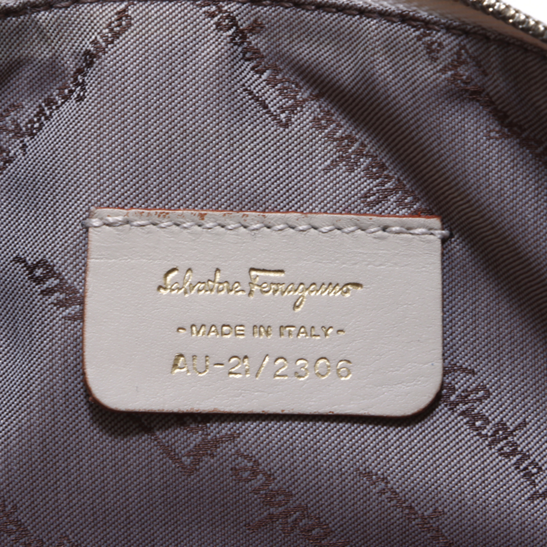 Salvatore Ferragamo(サルヴァトーレフェラガモ)のフェラガモ FERRAGAMO 豹柄 キャンバス ハンドバッグ レディースのバッグ(ハンドバッグ)の商品写真