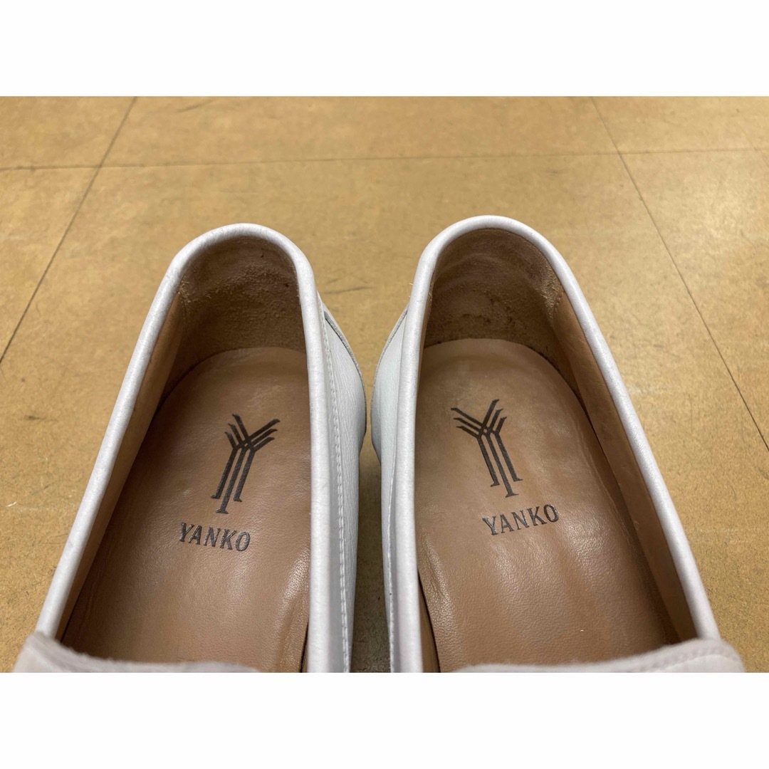 YANKO(ヤンコ)のYANKO ヤンコ 白  6 ローファー メンズの靴/シューズ(スリッポン/モカシン)の商品写真