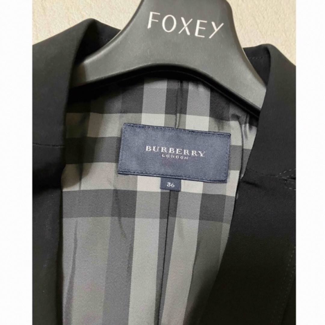 BURBERRY(バーバリー)の美品　バーバリー　ロンドン　ジャケット　ブラック　黒　フォーマル レディースのジャケット/アウター(テーラードジャケット)の商品写真