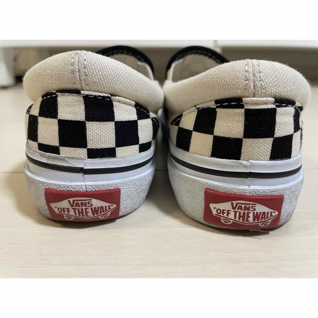 VANS(ヴァンズ)のキッズ VANS ヴァンズ SLIP ON スリッポン キッズ/ベビー/マタニティのキッズ靴/シューズ(15cm~)(スニーカー)の商品写真