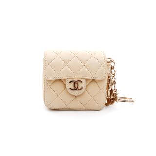 シャネル(CHANEL)のシャネル CHANEL ミニミニマトラッセ  キーホルダー レザー(キーホルダー)