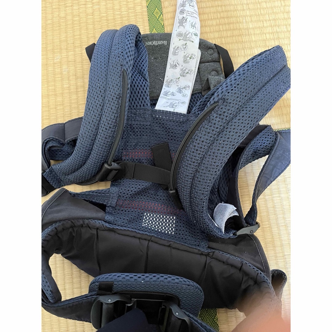 BABYBJORN(ベビービョルン)のベビーキャリア HARMONY ネイビーブルー(1個) キッズ/ベビー/マタニティの外出/移動用品(抱っこひも/おんぶひも)の商品写真