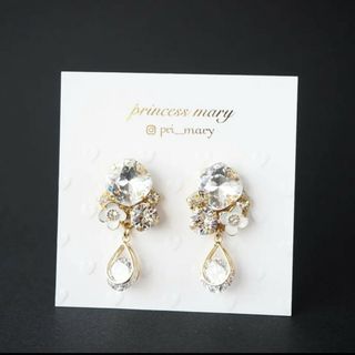 雫ジルコニア》贅沢クリスタル♡﻿flower bijouピアス(ピアス)