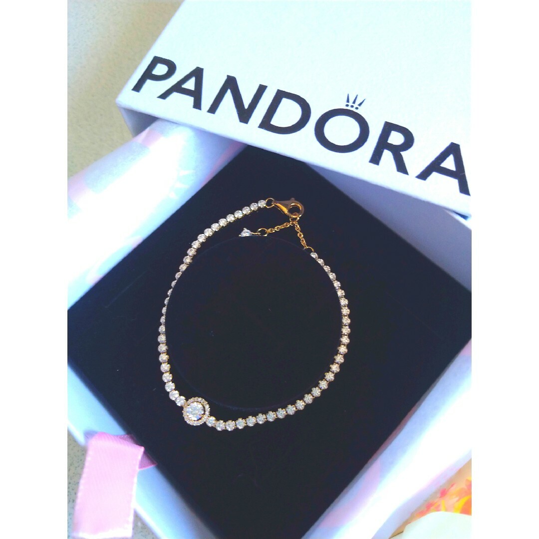 PANDORA(パンドラ)の新品　未使用　PANDORA 14k ブレスレット レディースのアクセサリー(ブレスレット/バングル)の商品写真