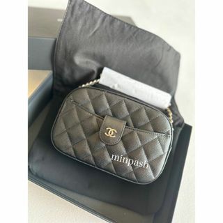 シャネル(CHANEL)のCHANEL カメラケース ショルダーバッグ 新作 キャビアスキン 黒 (ショルダーバッグ)