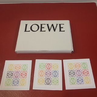 ロエベ(LOEWE)のロエベ　香水　サンプル●ステッカー●シール【新品】(ユニセックス)