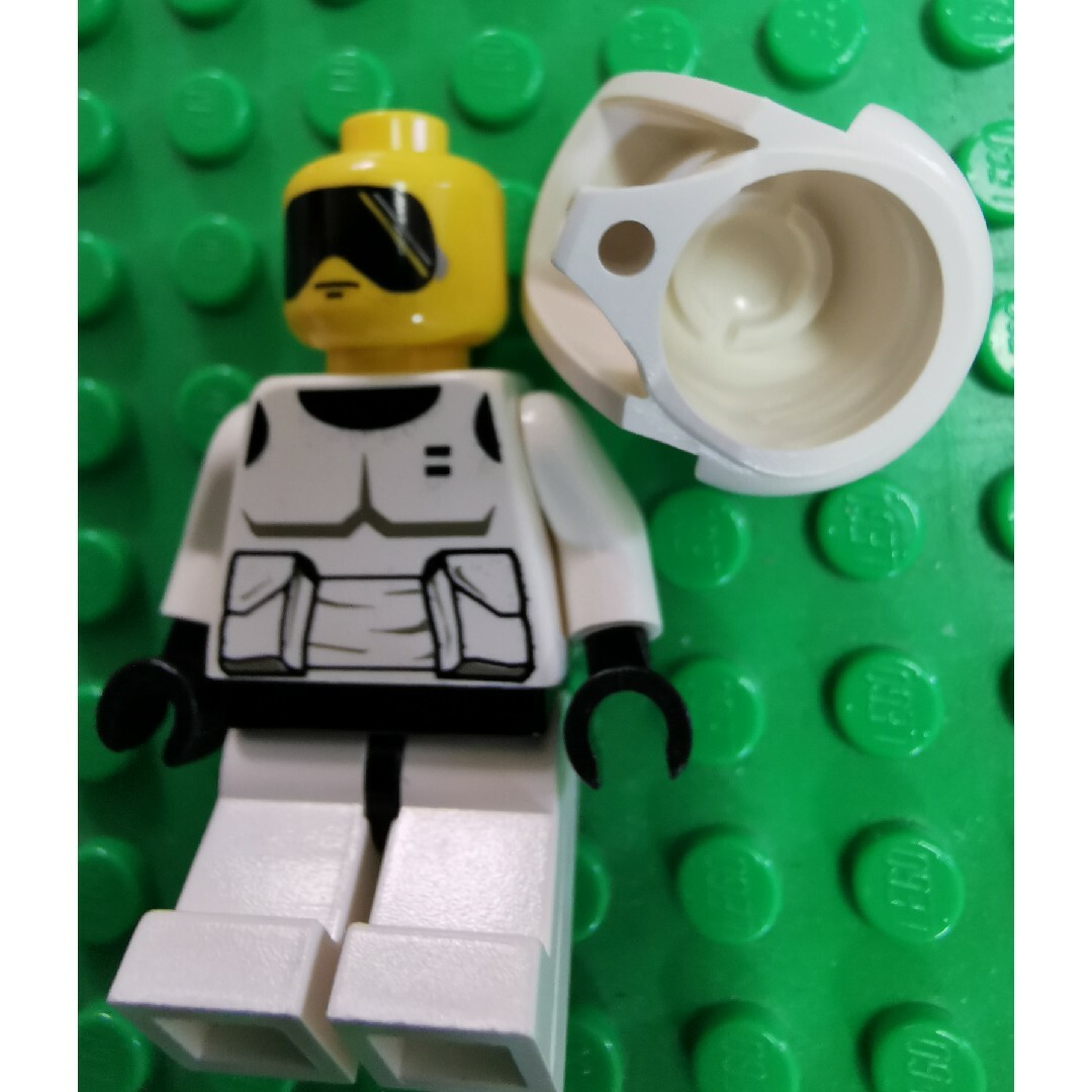 Lego(レゴ)のレゴ　ミニフィグまとめ売り　スターウォーズ　トルーパー　フィギュア エンタメ/ホビーのおもちゃ/ぬいぐるみ(模型/プラモデル)の商品写真