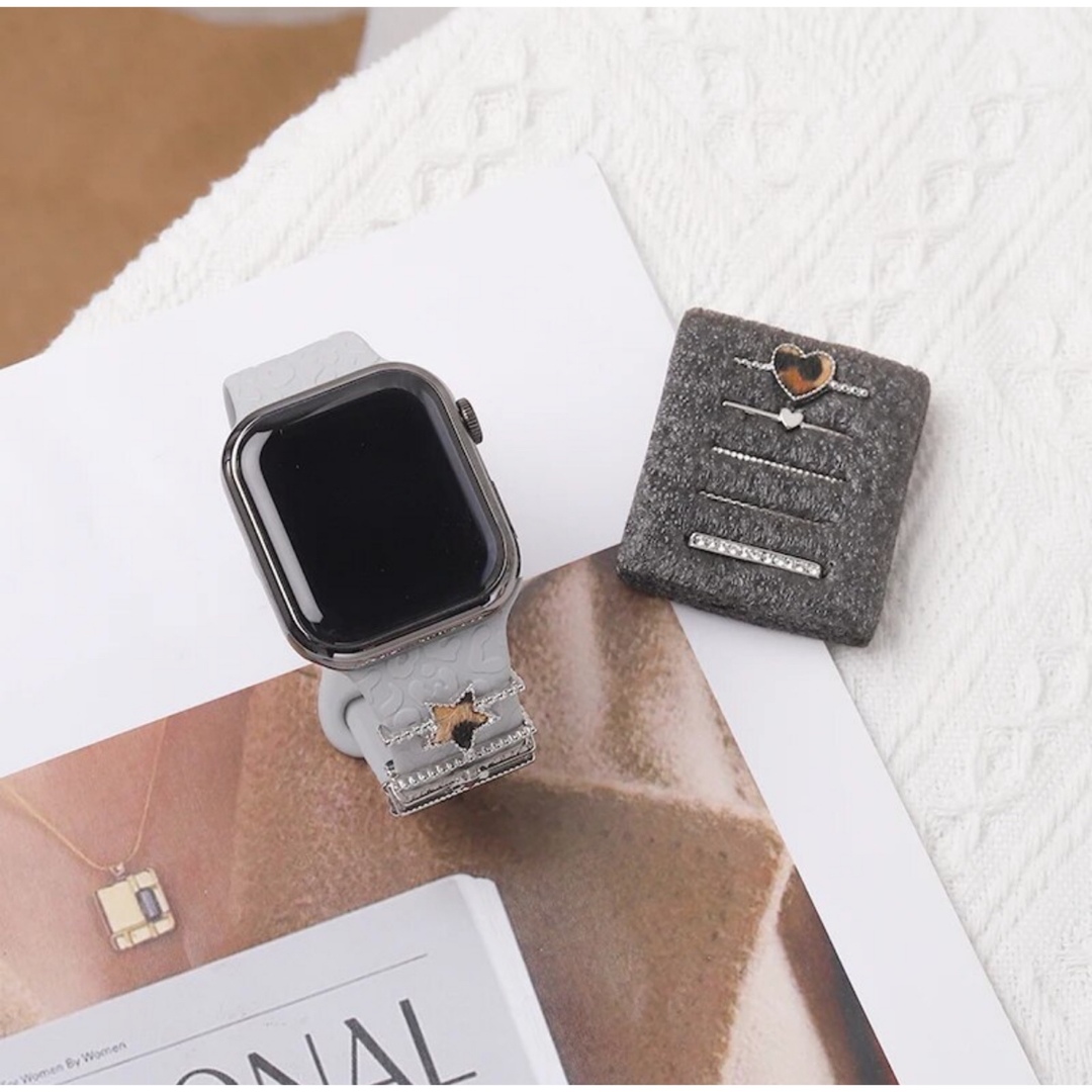 Applewatch チャーム シルバー ハート レディースのファッション小物(その他)の商品写真