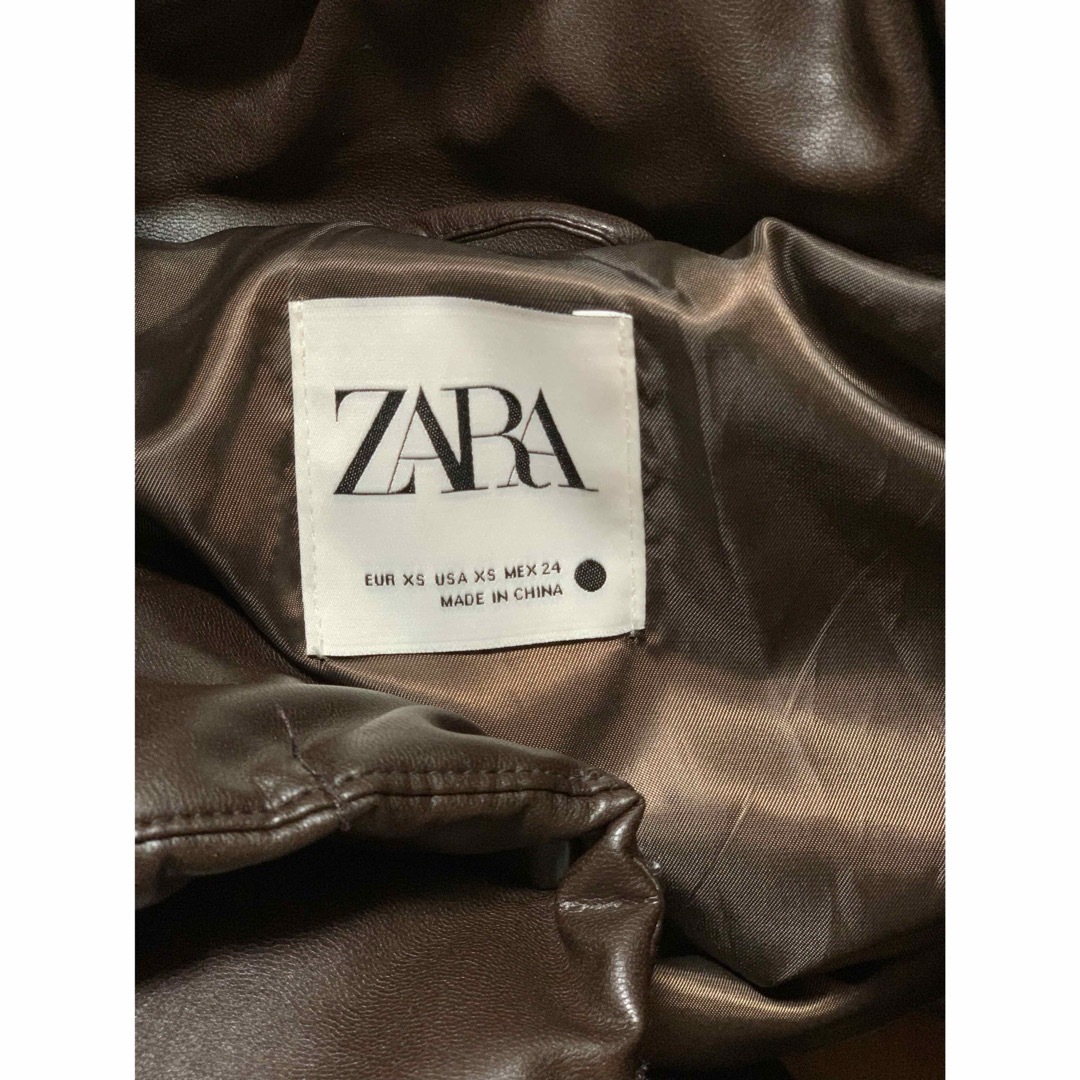 ZARA(ザラ)の[ほぼ未使用]ZARA フェイクレザーパフブルゾン レディースのジャケット/アウター(ブルゾン)の商品写真