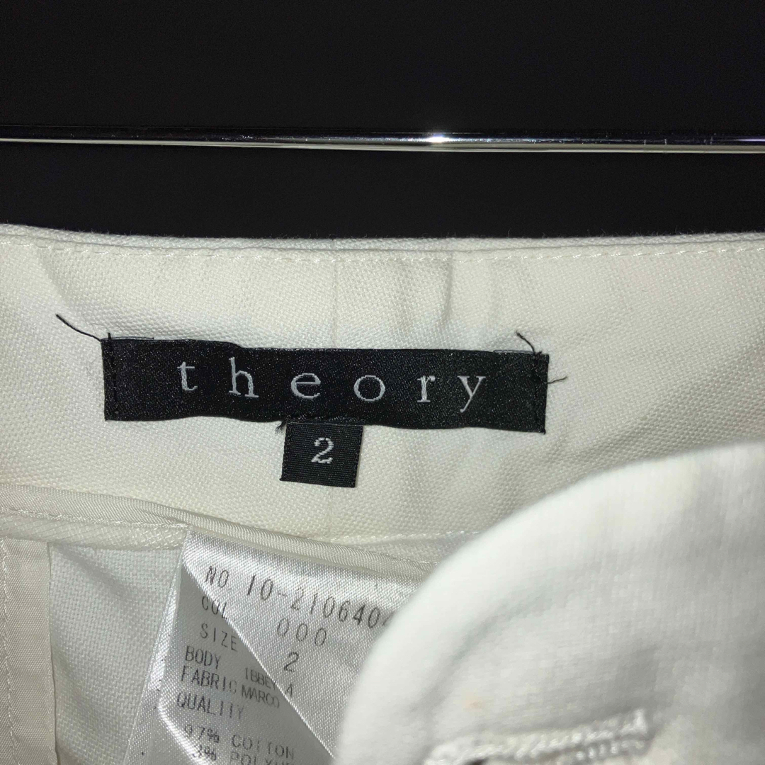 theory(セオリー)のセオリークロップドパンツ レディースのパンツ(クロップドパンツ)の商品写真