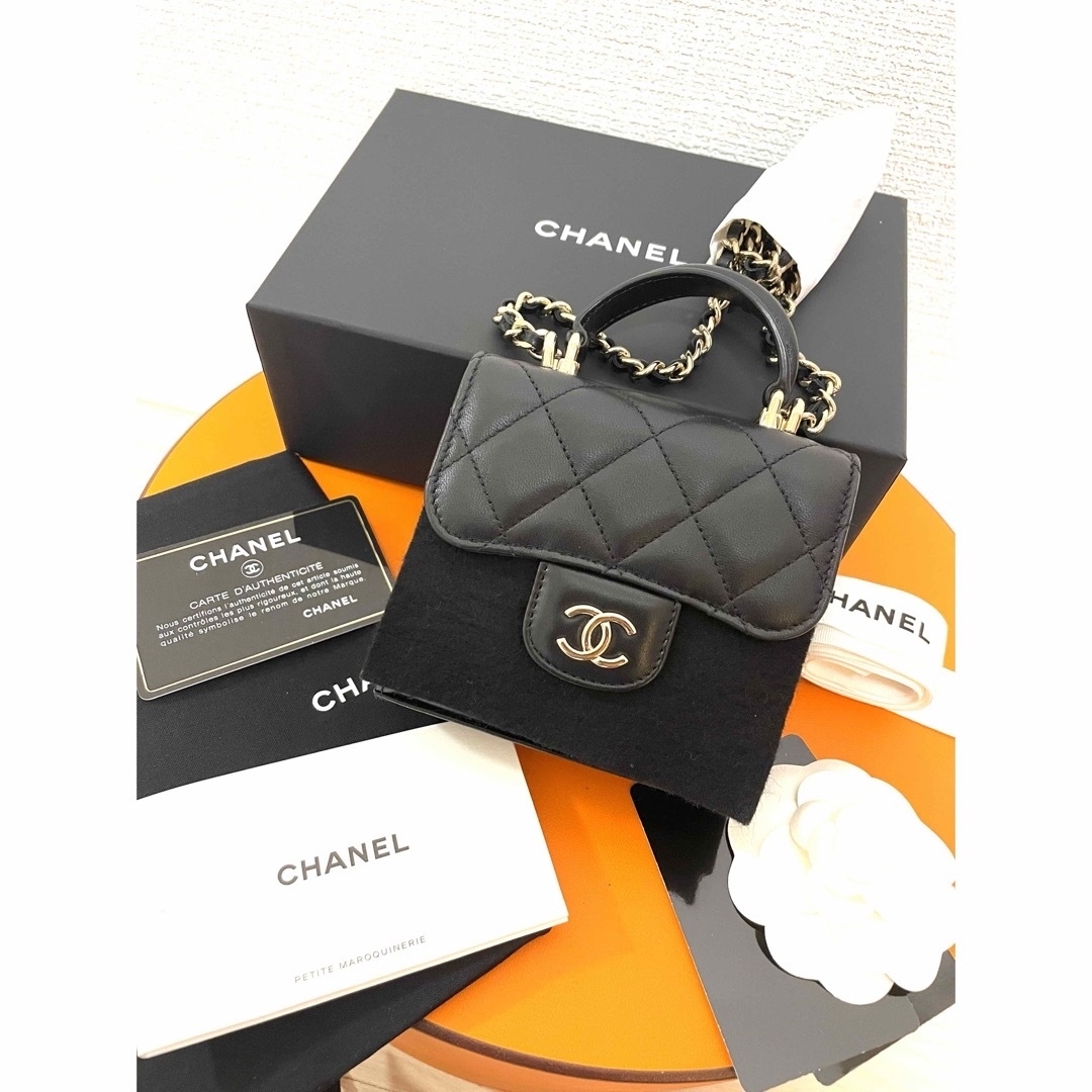 CHANEL(シャネル)の桃様専用ページ　シャネル  ミニ マトラッセ クラッチ ショルダーバッグ  レディースのバッグ(ショルダーバッグ)の商品写真