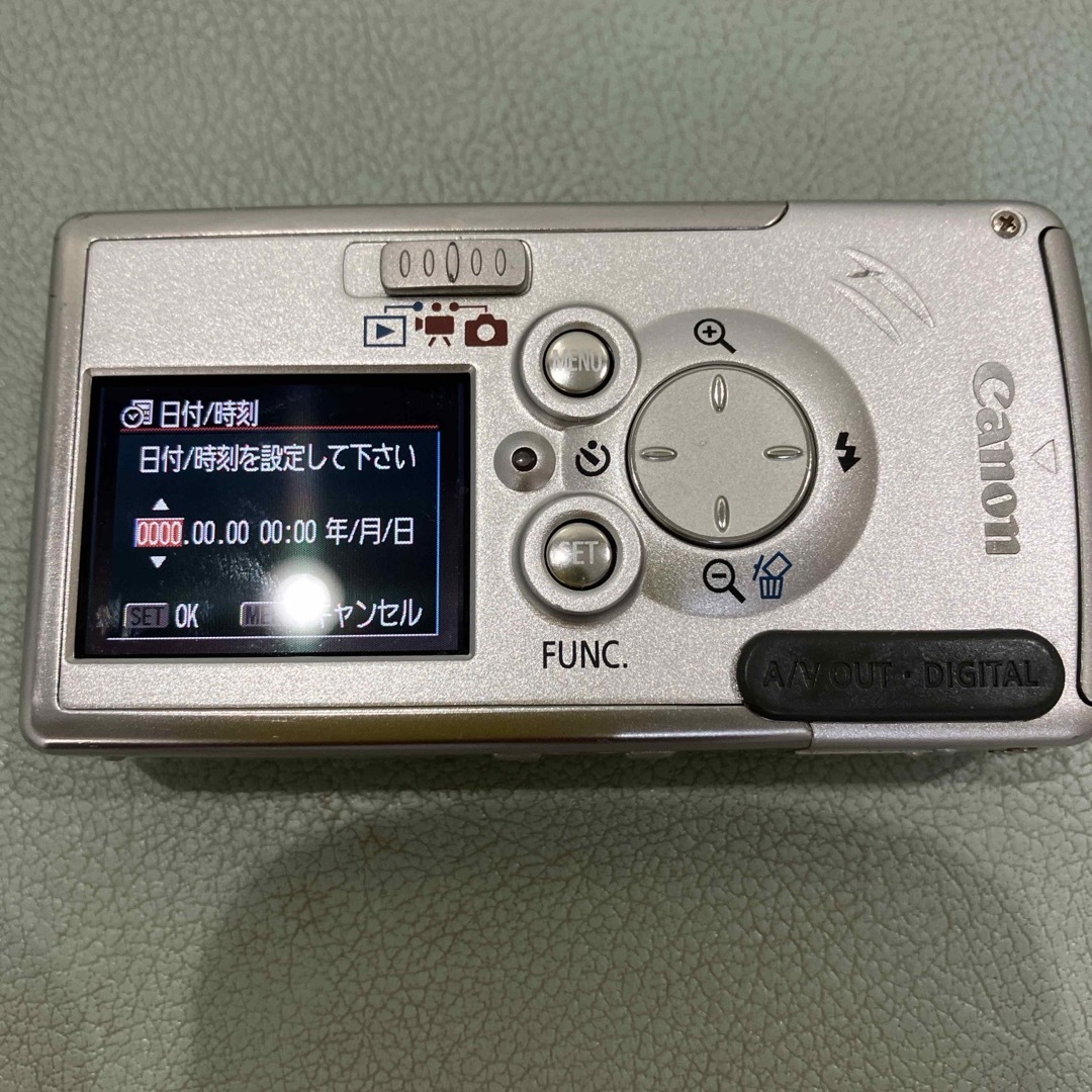 キャノン　IXY PC1060 スマホ/家電/カメラのカメラ(コンパクトデジタルカメラ)の商品写真