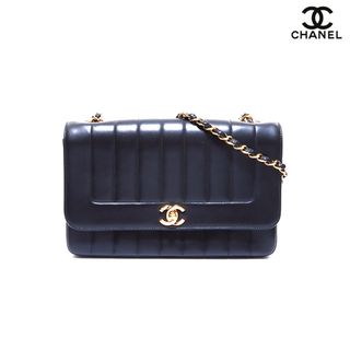 シャネル(CHANEL)のシャネル CHANEL ココマーク マトラッセ チェーン 2番台 ショルダーバッグ(ショルダーバッグ)