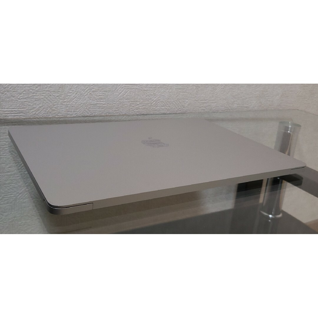 Mac (Apple)(マック)のMacBookPro 13-inch 2019 Two Thunderbolt スマホ/家電/カメラのPC/タブレット(ノートPC)の商品写真