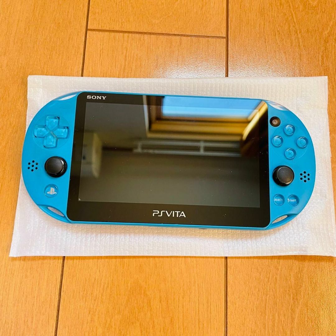 PlayStation Vita(プレイステーションヴィータ)のPlayStation Vita Wi-Fiモデル アクア・ブルー エンタメ/ホビーのゲームソフト/ゲーム機本体(家庭用ゲーム機本体)の商品写真