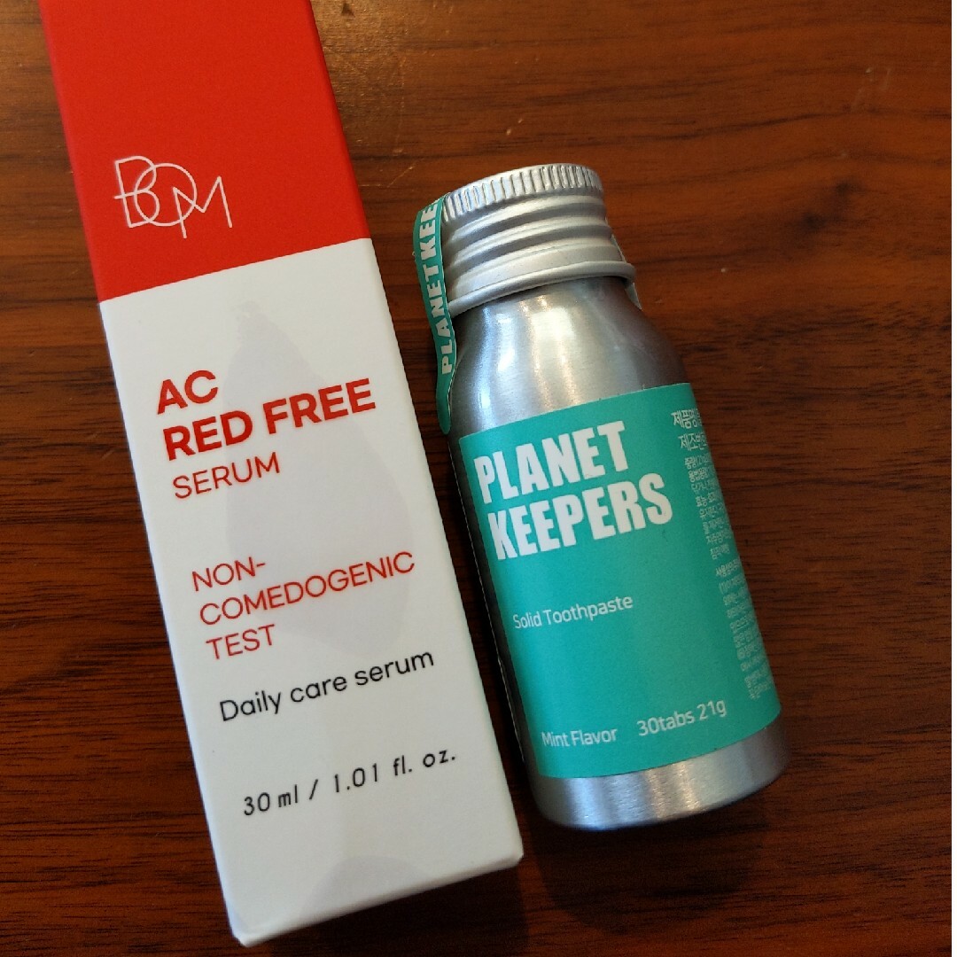 【ニキビに効果】韓国　BOM　AC RED FREE SERUM　※無開封 コスメ/美容のスキンケア/基礎化粧品(美容液)の商品写真