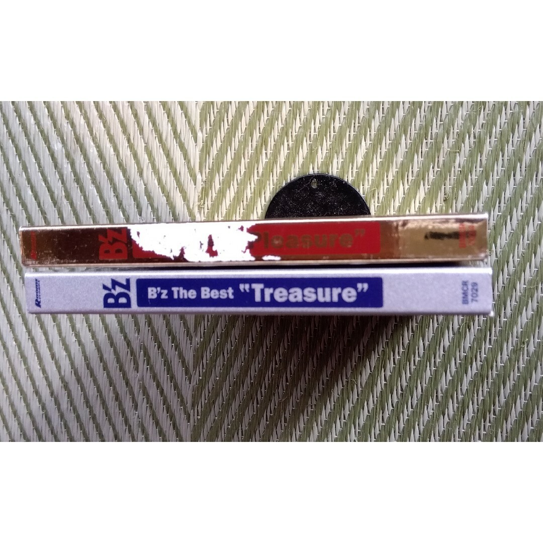 B'z　ベストアルバム　Pleasure Treasure エンタメ/ホビーのCD(ポップス/ロック(邦楽))の商品写真