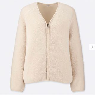 ユニクロ(UNIQLO)のボアフリースVネックフルジップカーディガン（長袖）(ノーカラージャケット)