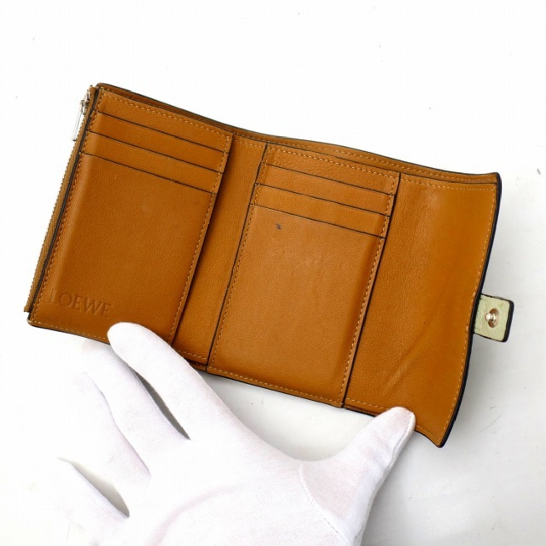 LOEWE(ロエベ)のロエベ C660S86X01 バーティカル ウォレット スモール 財布 レディースのファッション小物(財布)の商品写真