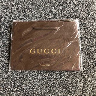 Gucci - GUCCI   紙袋　☆ショッパー　⭐️新品未使用