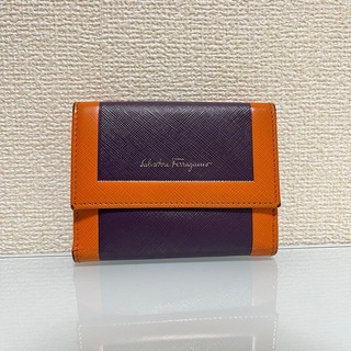 サルヴァトーレフェラガモ(Salvatore Ferragamo)のサルバトーレフェラガモ Wホック財布 レザー オレンジ 1R-22-C407(財布)