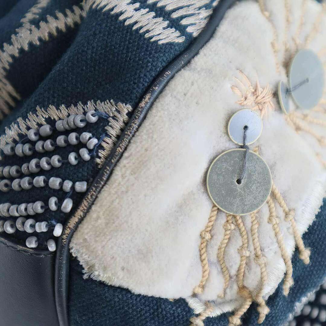 JAMIN PUECH(ジャマンピュエッシュ)のJAMIN PUECH ジャマン ピュエッシュ 刺繍デザイントートバッグ ネイビー レディースのバッグ(トートバッグ)の商品写真