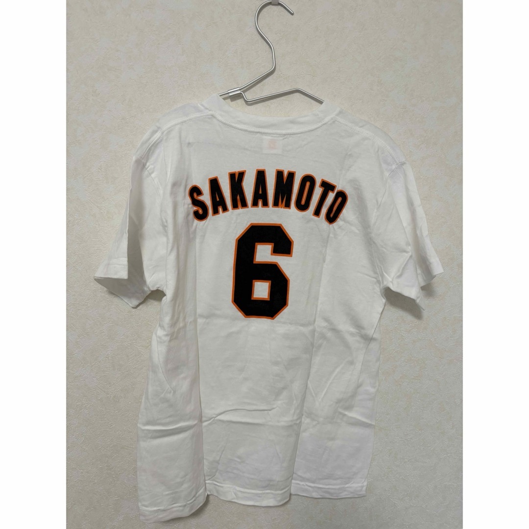 読売ジャイアンツ坂本勇人Tシャツ スポーツ/アウトドアの野球(応援グッズ)の商品写真