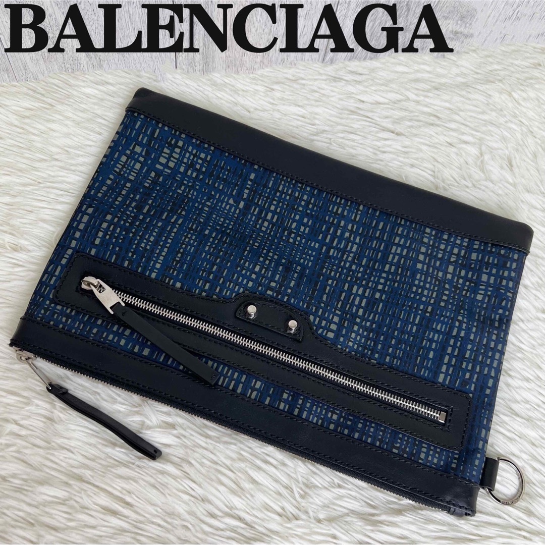 Balenciaga(バレンシアガ)の人気♡極美品♡BALENCIAGA バレンシアガ デザイン クラッチバッグ メンズのバッグ(セカンドバッグ/クラッチバッグ)の商品写真