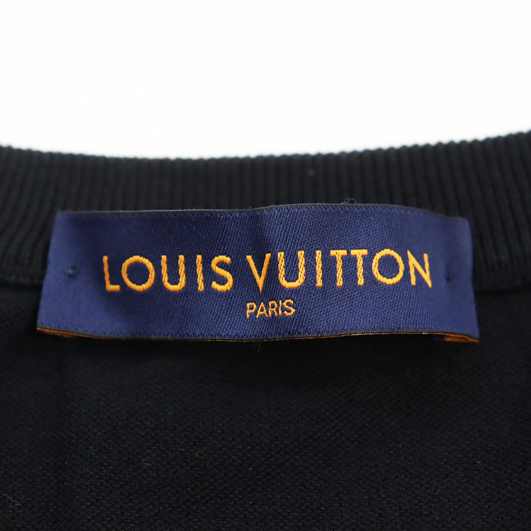 LOUIS VUITTON(ルイヴィトン)の美品 LOUIS VUITTON ルイヴィトン 22AW 1AAGO4 1854グラフィックショートスリーブ プルオーバー 半袖ニット セーター ブラック グリーン L イタリア製 正規品 メンズ メンズのトップス(Tシャツ/カットソー(半袖/袖なし))の商品写真