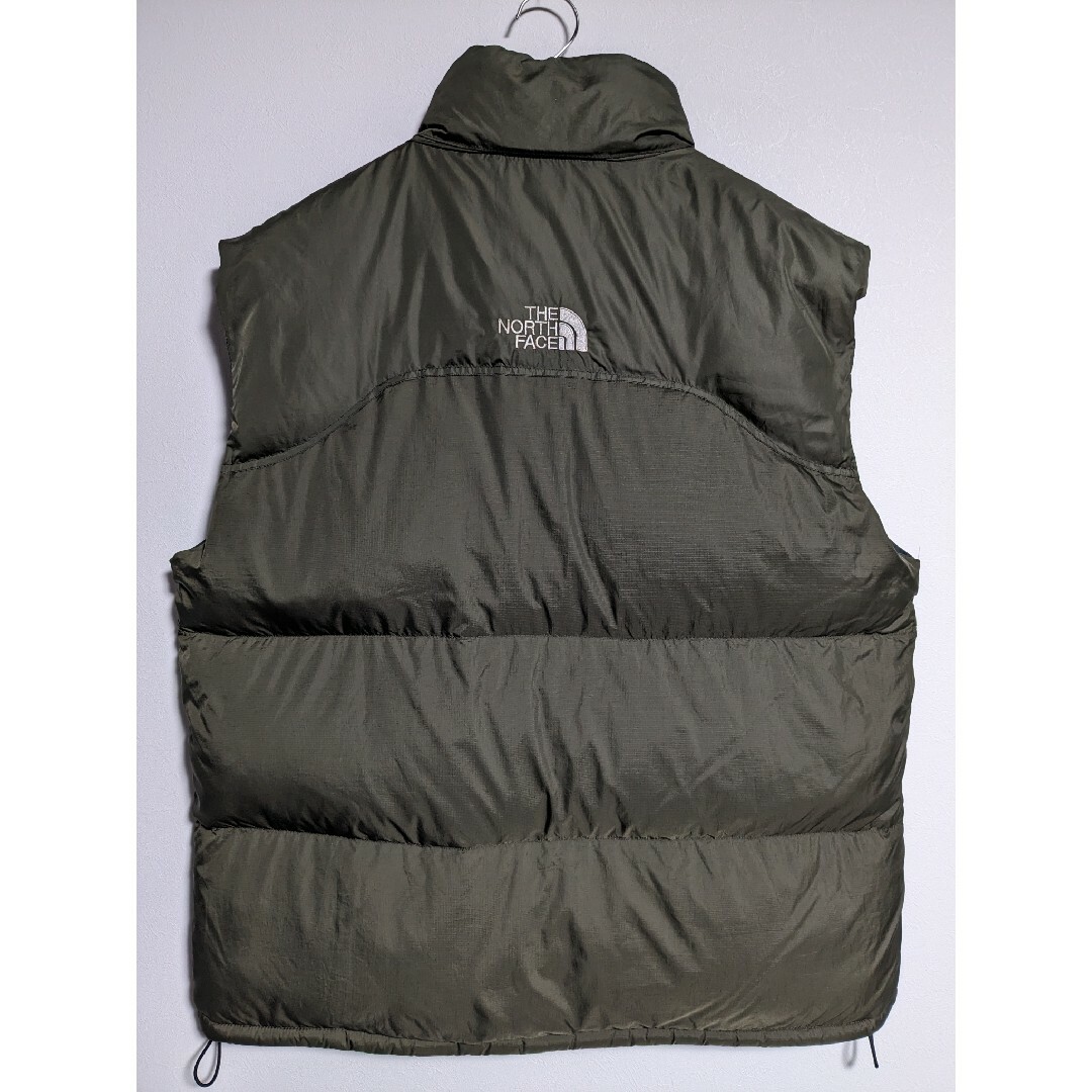 THE NORTH FACE(ザノースフェイス)の■入手困難品 大人気 ノースフェイス ダウンベスト センターロゴ メンズ XXL メンズのジャケット/アウター(ダウンベスト)の商品写真