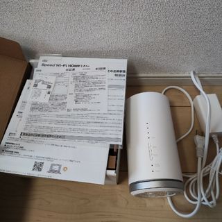 ファーウェイ(HUAWEI)のHuawei Speed Wi-Fi HOME L01s HWS32 ホワイト(PC周辺機器)