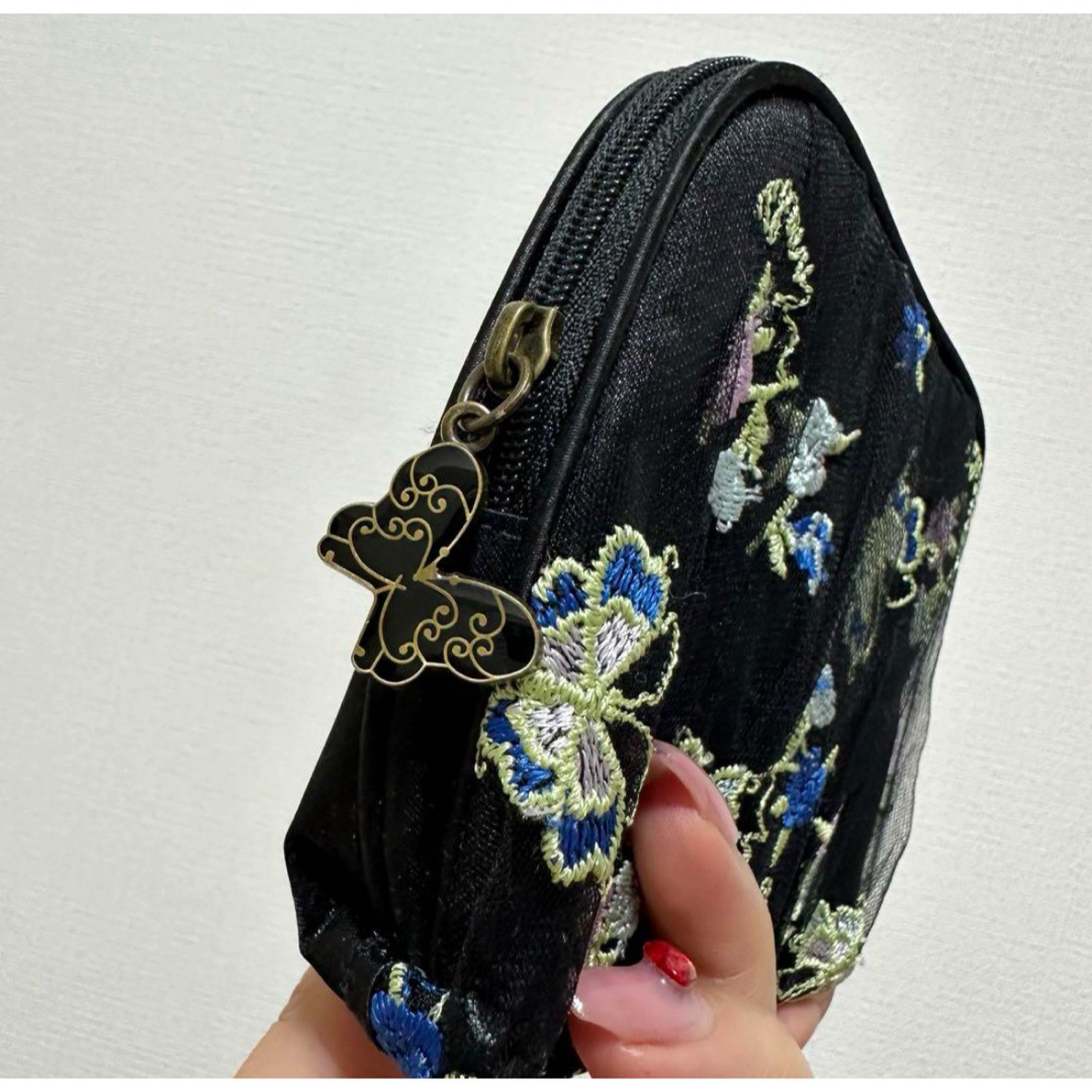 ANNA SUI(アナスイ)のANNA SUI ポーチ レディースのファッション小物(ポーチ)の商品写真